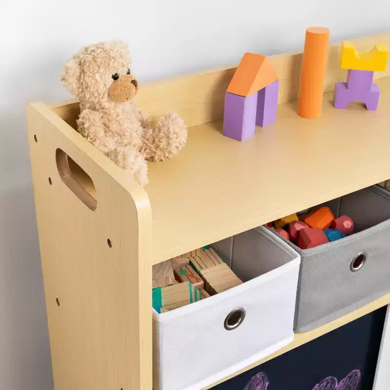 Organizer für Kinder mit Stoffboxen und Kritzel-Türen in Naturholzoptik: MDF-Gestell, 1 Regalboden, ab 2 Jahren, 34" B x 32" H