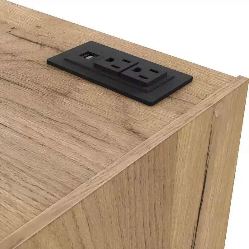 Table de chevet moderne à 1 tiroir avec prises électriques, chêne clair