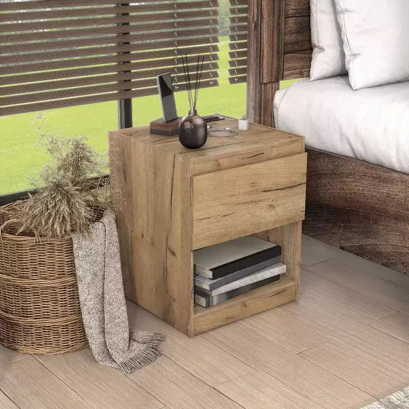 Table de chevet moderne à 1 tiroir avec prises électriques, chêne clair