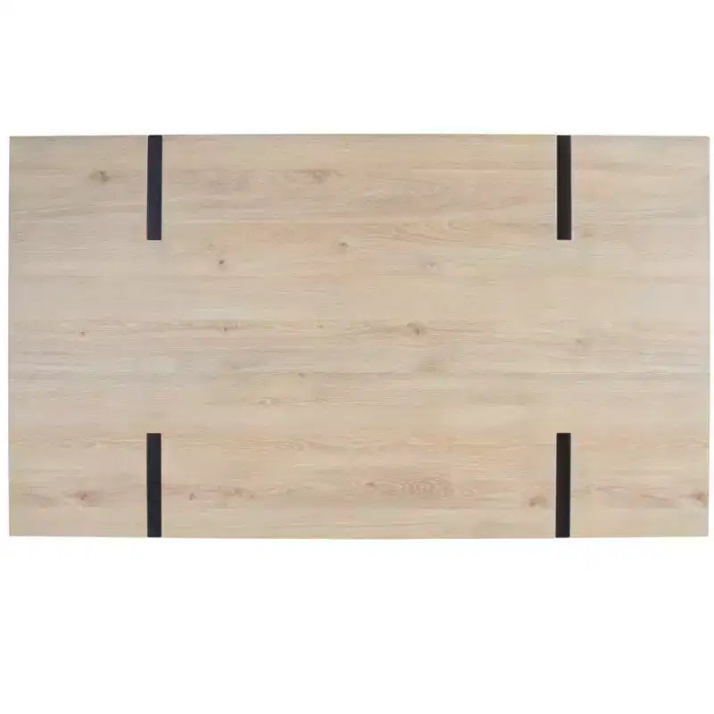 Table de salle à manger classique en bois naturel