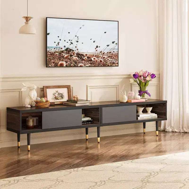 Meuble TV de 80 pouces moderne du milieu du siècle pour téléviseurs jusqu’à 85 pouces, console TV longue 2-en-1 et table basse carrée avec porte coulissante