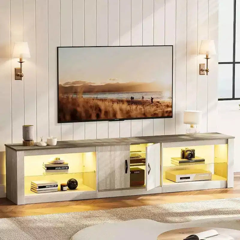 Mueble para TV de 70 pulgadas, para televisores de hasta 75 pulgadas, centro de entretenimiento y consola multimedia con estantes ajustables de vidrio templado y almacenamiento cerrado para la sala de estar